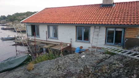 Jessica, Camilla och David är snart klara med första strykningen